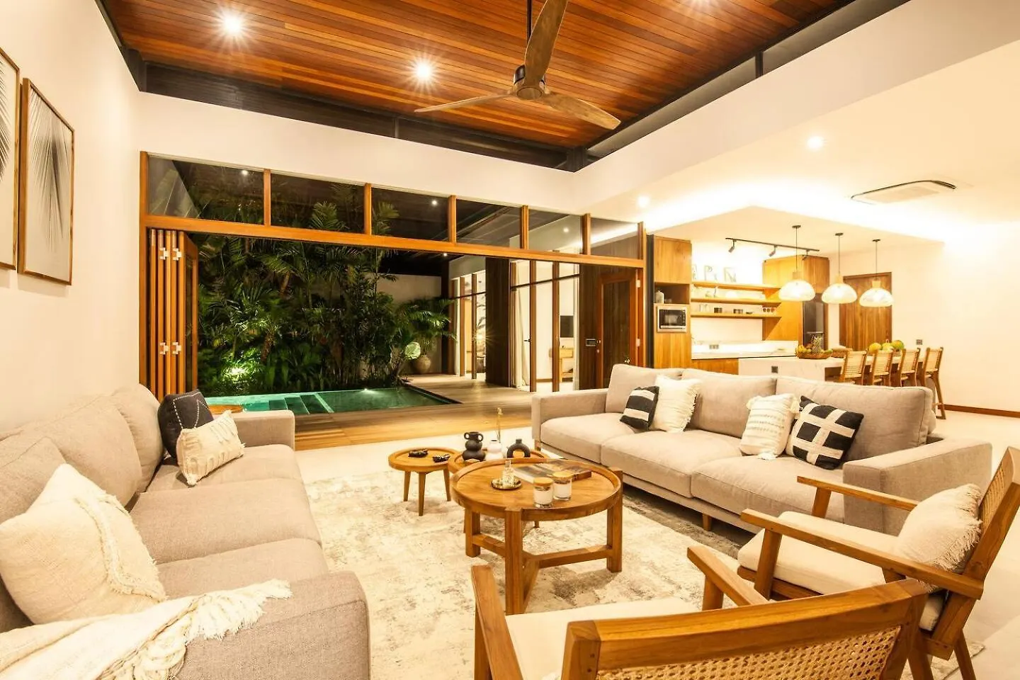 Luxury 5Bd Villa 5 Min From Berawa Beach